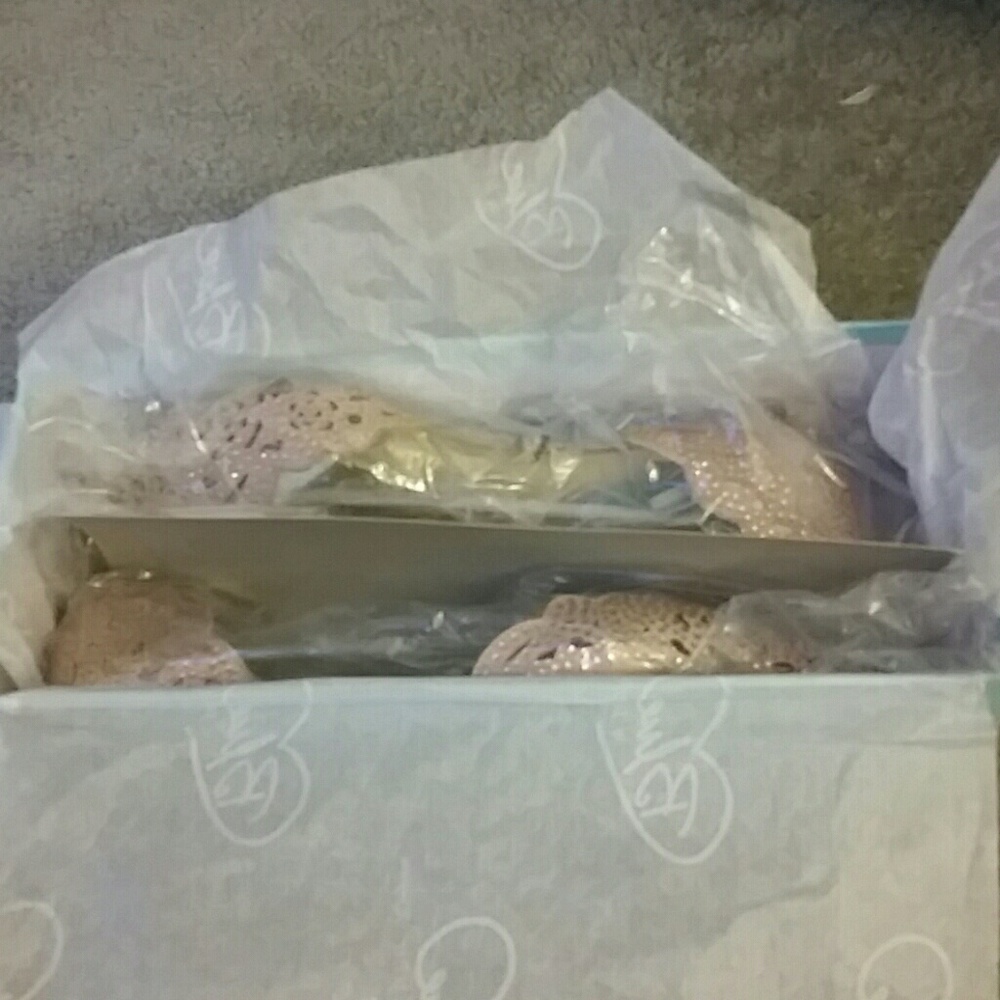 Blue by Betsey Johnson embellished flats - Picture 6 of 7
